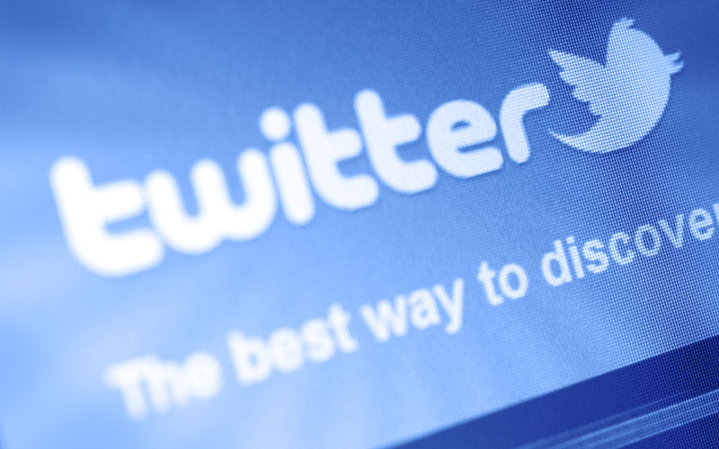 screen home twitter