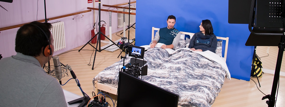 Casting DaunenStep Cozy Room: Andrea e Silvia nel lettone
